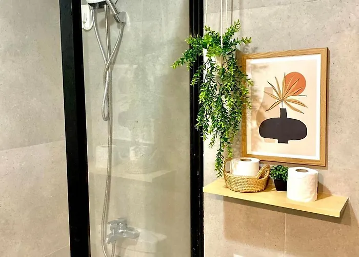 One-bedroom And Near Sm , It Park And Ayala Mall - No Parking At Bamboo Bay Community Aparthotel 4*