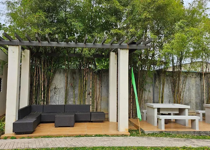 One-bedroom And Near Sm , It Park And Ayala Mall - No Parking At Bamboo Bay Community 4*